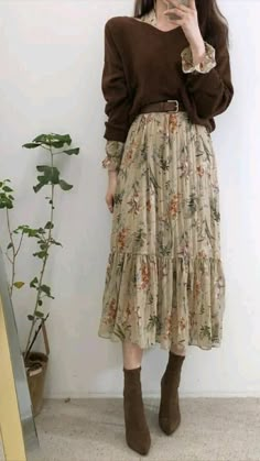 Dresses Cottagecore, Fashion Cottagecore, Cottage Core Fashion, Cottagecore Outfit, Cottagecore Dresses, Academia Outfits, Cottagecore Outfits, Cottagecore Fashion, Look Retro