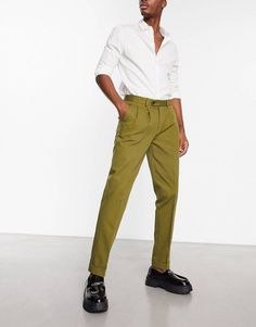 I delay too long but it was worth it I love the quality Green Chinos Outfit Men, Chinos Outfit, Chinos Men Outfit, Green Chinos, Men Trousers, Smart Trousers, Chino Trousers, Clothing Essentials