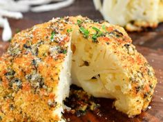 Side Dishes Vegetarian, Italian Notes, Cauliflower Side Dish, The Egg Diet, Roasted Cauliflower Recipes, Whole Roasted Cauliflower, Egg Diet, Vegetable Side, Keto Recipes Dinner