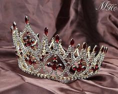 Gorgeous Wedding Bridal Crowns Austrian Rhinestones Tiaras Pageant Party Jewwlry Pageant Tiara, Prom Tiaras, Pageant Crowns, Party Hair Accessories, Bridal Headdress, Gold Tiara, Rhinestone Tiara, Rhinestone Fashion, Tiara Crown