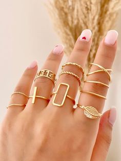 Number Decor, قلادات متدلية, Gold Rings For Women, Butterfly Tree, Embellished Fashion, Anime Jewelry, Fidget Rings, Stylish Rings, Gold Ring Sets