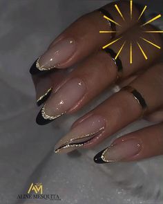 Sparkly November Nails, Black And Gold Nails For Hoco, Formal Nails Black Dress, Nail Ideas Tips Only, Nails To Go With Black And Gold Dress, Pretty Gold Nails, Hoco Nails Black Dress, Elegant Formal Nails, Black Gold Glitter Nails