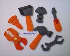 there are many different tools that can be made out of felt