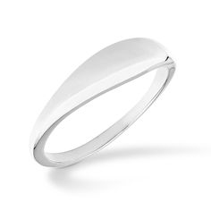 PRICES MAY VARY. CLASSIC SEAL RING - Add a touch of glam with our Italian crafted high polished signet ring in 925 sterling silver. This dainty ring evokes a symbol of status. Just as stunning with a pair of jeans and t-shirt or a dressy outfit, this minimalist ring adds instant sophistication. Wear alone or as great stacking style. CHOICE OF 18K YELLOW GOLD PLATED OVER SILVER OR PURE 925 STERLING SILVER - Crafted of 925 sterling silver to give your jewelry a brilliant shine. Hypoallergenic and Sentimental Gifts For Mom, Dressy Outfit, Seal Ring, Silver Signet Ring, Italian Jewelry, Minimalist Ring, Minimalist Rings, Rings Simple, Girls Jewelry