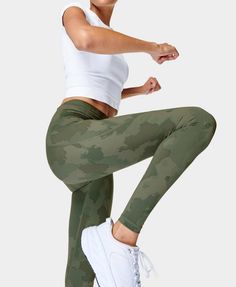 Our multi-sport gym leggings designed for every workout. Stretchy fabric with flattering seams to sculpt the bum. Sweat-wicking, quick-drying and breathable. Side pocket and back zip pocket. Internal adjustable drawcord. Inseam length size S: 68cm / 27". Model wears size XS and is 175cm/5'7" tall. Style Code: SB5400AColour: Green Painted Camo Print Power Workout, Black Workout Leggings, Running Leggings, Yoga Shop, Sweaty Betty, Sport Gym, Gym Leggings, Leggings Design, Camo Print