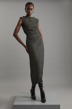 Elevate Your Evening Wardrobe With Our Asymmetric Dress, Made With Boucle, Flecked With Shimmering, Metallic Details. The Figure Hugging Silhouette Flaunts The Curves While The Frayed Hemline Adds An Edge. Style It With Strappy Heels For An Occasion Look That Is Guaranteed To Turn Heads Wherever You Step. Metallic Boucle Tailored Ruched Midi Dress High Quality, Textured Boucle Fabric Subtle Metallic Detailing Flared, Asymmetric Skirt Figure Hugging Silhouette Edgy, Frayed Hemlines Matching Piece Petite Work Outfits, Petite Wedding Guest Dresses, Plus Size Workwear, Asymmetric Skirt, Asymmetric Dress, Hugging Silhouette, Tall Dresses, Outfits Petite, Petite Coat