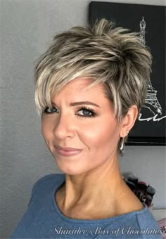 Pixie Wigs, Pixie Cut Styles, Short Haircut Styles, Choppy Hair, Silver Blonde, Short Layered Haircuts, Long Pixie, Hair Styles 2017