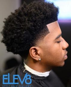 Sponge Curls, Afro Fade Haircut, Taper Fade Curly Hair, Afro Hairstyles Men, Afro Fade, Black Hair Cuts