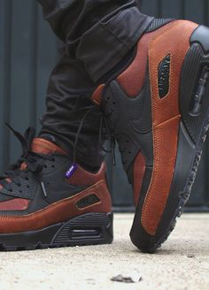 Nike ID Air Max 90 Pendleton (by iso_grail) Nike Air Shoes, Nike Id, Sport Shoes Women, Nike Free Shoes, Hype Shoes, Nike Shoes Outlet, Mens Nike Shoes, Nike Shoes Women, Sneakers Men Fashion