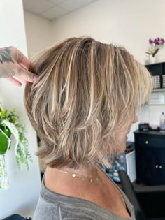 Soft blonde, warm blonde, short hair, short layers Short Layered Haircuts Over 50, Warm Blonde Short Hair, Short Hair Short Layers, Layered Haircuts For Medium Hair Straight, Short Highlighted Hair, Hair Short Layers, Hair Chin Length, Blonde Layered Hair