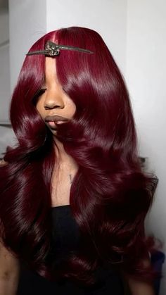 Burgundy Hair Quick Weave, Red Eyebrows Black Women, Rusty Red Hair, Burgundy Eyebrows, Dark Red Hair On Brown Skin, Maroon Wig, Blonde And Burgundy Hair, Red Hair On Black Women, Burgundy And Blonde Hair