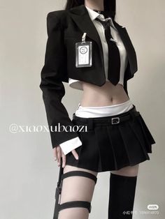 Anime School, Cosplay Kawaii, Girl Cat, Work Dresses, Crop Top Shirts, Bunny Girl, Mode Inspo, Chic Fashion