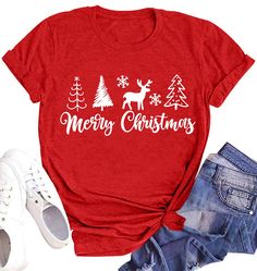 Simple Christmas Shirts Vinyl, Vinyl Shirts Christmas, Diy Christmas Shirts For Women, Cute Christmas Shirts Vinyl, Christmas Cricut Shirts, Red Christmas Shirt, Christmas Shirts Vinyl, Cute Christmas Trees, Merry Christmas Letter