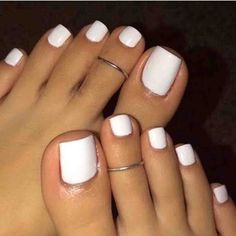 Toenails Designs White, Girls With White Toenails, Pedicure Shape Toe Nails, Nails Pedicure Toenails, Square Toe Nails, White Toenail Designs, White Toenail, Short Toenails