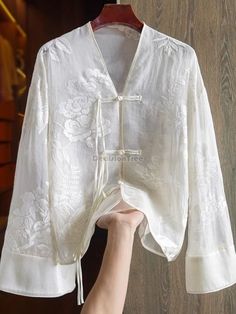 Silk Tops Designs, Embroidered Shirt Outfit, Embroider Shirt, Embroidered Button Up Shirt, V Neck Design, Silk Shirts, Embroidered Shirts, V Neck Shirt, Comfortable Room