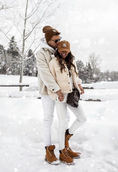 Chanel Combat Boots, Winter Wonderland-party, Mia Mia, Winter Photoshoot, Snow Outfit, Winter Photos