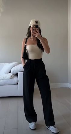 Sarahcore Outfits, Chilly Summer Outfit, Long Legs Outfit, Vacay Fits, Adrette Outfits, Fest Outfits, Chique Outfits, K Fashion