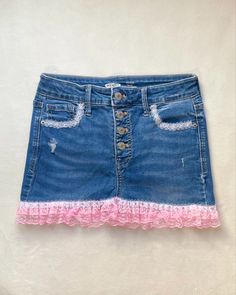 Denim skirt with pink lace trim Y2k Mini Skirt, Mini Skirt, Mini Skirts, Style Inspiration, Skirt