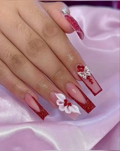 Red And Pink Nails, Christmas Nails Inspiration, Nails With Red, Yoga Strong, Sports Fit