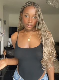 Braid Inspiration, Makeup For Black Skin, Sleek Hairstyles, Afro Hairstyles, Black Girls Hairstyles, Protective Hairstyles, Fashion Killa, Black Women Hairstyles