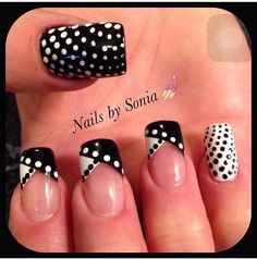 Nails Gell Nails, Nail Halloween, Halloween Nail Art Ideas, Aztec Nails, Polka Dot Nail Art, Dot Nail Art, Sassy Nails, Fantasy Nails, Black Nail Art