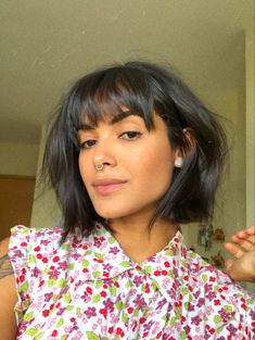 Alt Bob Haircut, Best Haircut For Chubby Face, Fringed Bob, Chubby Face Haircuts, Wispy Hair, Cc Hair, Bob Hairstyles With Bangs, Lion's Mane, Hair Clothes