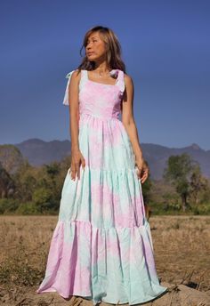 Boho tie dye maxi dress with smocked at the back. Adjustable shoulder with rope. Zip on the size 7 inches. Style fit and flare. Color tie dye pink ,mint. Lined. Fabric soft and light weight it like silk. Measurements: Bust 30 up to 38 inches. Hip 52 inches. Length 55 inches can adjust to be longer or shorter. CARE: Machine wash cold or hand wash. Tie Dye Maxi Dress Outfit, Green Dress Gown, Tie Dye Dress Outfit, Maxi Dress Spring, Pink And Green Dress, Romantic Maxi Dress, Tye Dye Dress, Vacation Maxi Dress, Boho Tie Dye