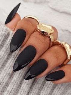 Black Almond Nails, Matte Black Nails, Almond Nails Designs, Black Nail Designs, Nail Arts, Matte Nails, Black Nails