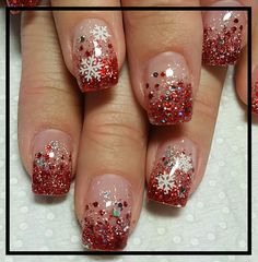 Christmas Sns Nails Design, Xmas Dip Powder Nails, Holiday Nails Winter Christmas Dip, Christmas Gel Nails Square, Christmas Nail Art Designs French Tips, Ombre Holiday Nails, Christmas Powder Dipped Nails, Ombré Christmas Nails, Sns Christmas Nails Ideas