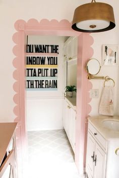 How to Paint a Scalloped Door Frame Simple Interior Painting Ideas, Craft With Frames, Painted Frame On Wall, Simple Paint Wall Designs, Pink Pantry Door, Wavy Door Frame, Easy Paint Mural, Mural Around Door Frame, Painting My Apartment