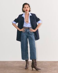 The Way-High® Gardener Cropped Jean Diamond Stone – Everlane Wide Leg Cropped Jeans Outfit, Wide Cropped Jeans, Cropped Jeans Outfit, Utilitarian Style, Cropped Wide Leg Jeans, Utility Style, Apple Shaped, Work It, Mom Style