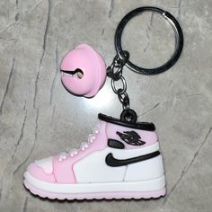 Brand New Nike Sneaker White Pink & Black Air Jordan Key Chain With A Bell Too Nike Swoosh Earrings, Nike Keychain, Nike Lanyard, New Nike Sneakers, Sneaker Keychain, Keychain Aesthetic, Nike Flight, Silver Keychain, Nike Sneaker