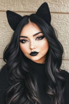 21 Easy Cat Makeup Halloween Ideas You’ll Want to Try Kitten Makeup Halloween, Simple Black Cat Makeup Halloween, Black Cat Makeup Halloween Pretty, Cat Make Up For Halloween Easy, Black Cat Costume Makeup, Cat Halloween Makeup For Women, Cat Costume Makeup For Women, Halloween Cat Makeup For Women, Cat Woman Makeup Halloween