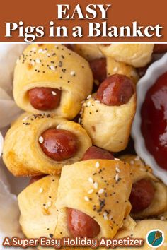 Easy Pigs in a Blanket – Holiday Appetizer with a Twist! Little Smokies Crescent Rolls, Easy Pigs In A Blanket, Crescent Roll Recipes Appetizers, Pigs In A Blanket Recipe, Little Smokies Recipes, Crescent Roll Appetizers, Smokies Recipe