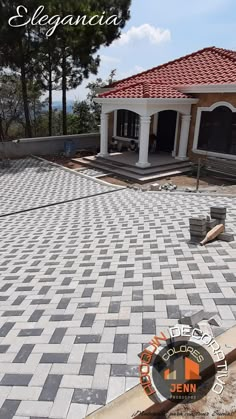 Contactanos: 5325 8216 Driveway Pavers Design, Paving Ideas, Two Story House Design, Brick Paving, Driveway Design