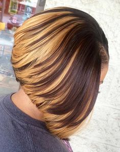 Sew In Bob, Bob Haircuts For Black Women, Dunner Wordend Haar, Angled Bob Hairstyles, Haircuts For Black Women, Inverted Bob Hairstyles, Stacked Bob Hairstyles, Bob Hairstyles For Thick