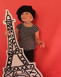 French Girl Kids Halloween Costume by Brenda Ponnay for Alphamom.com #costumes #halloweencostumes #halloween #diycostumes #kidsdessup Hen Costume, Inspired Halloween Costumes, Halloween Costumes You Can Make, French Costume, French Party, Kids Halloween Costume, Paris Kids, Paris Birthday Parties, French Kids