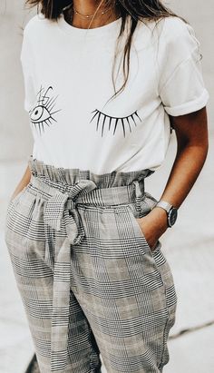 ♕ insta and pinterest @amymckeown5 Bag Pants Outfit, Bag Pants, Gingham Pants, Geek Fashion, Outfit Trends, Mode Inspo, Plaid Pants, Kourtney Kardashian