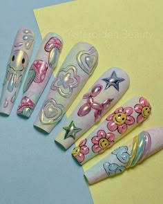 Uñas Press On, Acrylic Nails With Designs, Asian Nails, Drip Nails, Beauty Nails Design, Colored Acrylic Nails, Nail Art Instagram, Crazy Nails