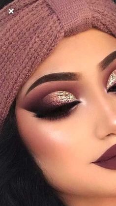 Heavy Eye Makeup, Makeup Ideas Looks, Christmas Makeup Ideas, Smoked Eyes, Truss Hair, Basic Makeup, Spring Makeup, Make Up Looks, Christmas Makeup