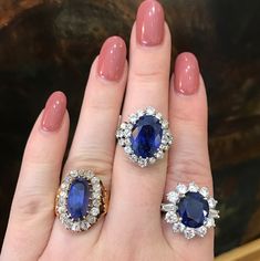 Diamond Cluster Rings, Trendy Engagement Rings, Sapphire Antique Ring, Gem Engagement Rings, Huge Rings, Diamond Bracelet Design, Blue Sapphire Necklace, Silver Statement Earrings, Antique Wedding Rings