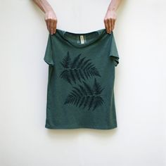 Women's Fern Leaf T-shirt Forest Green Handmade Spring - Etsy Forest Fern, Blue Fern, Fern Leaves, Fern Leaf, Green Water, Scooped Neckline, Tiger T Shirt, Scoop Neck Tee, Color Shirt