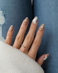 New Years Nails 2023, Manicure And Pedicure Ideas, Fall French Tips, Fall French Tip, French Tip Designs, Cute Christmas Nails, Minimal Nails