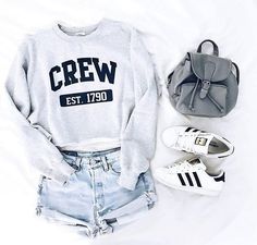 @vandanabadlani Fashion, image, outfit, street style, hipster, teen Adidas Sneakers Outfit, Top Spring Outfits, Pakaian Hipster, Brandy Melville Outfits, Casual Date Night Outfit, Sneaker Outfits, Teenage Outfits, Stylish Summer Outfits, Hipster Outfits