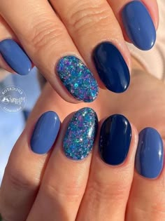 Blue Nails With Glitter, Blue Gel Nails, Dark Blue Nails, Blue Glitter Nails, Nails With Glitter, Purple Nail Designs, Glitter Gel Nails, Purple Nail