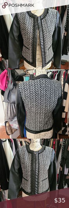 HP 3xNEw w tags, sweater jacket White Cropped Jacket, Jacket Black And White, Teal Blazer, Khaki Blazer, Sheer Jacket, Jersey Jacket, Houndstooth Blazer, Floral Blazer, Cotton Blazer