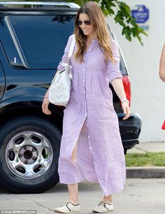 Jessica Biel Frock Style, Beautiful Brunette, Kurti Design, Batik Fashion, Trendy Dress Outfits, Jessica Biel, Designer Dresses Casual, Trendy Dress