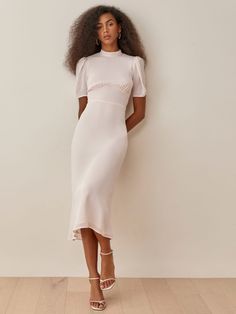 Elegant Short Sleeve Midi Dress For Brunch, Fitted Feminine Mid-length Dress, Feminine Fitted Mid-length Dress, Fitted Feminine Linen Midi Dress, Feminine Fitted Linen Midi Dress, Beige Short Sleeve Midi Dress For Evening, Feminine Fitted Midi Dress For Brunch, Elegant Cream Midi Dress For Brunch, Fitted Midi Dress With Short Sleeves For Wedding