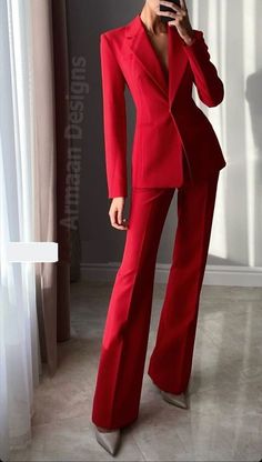 Red Luxury, Body Measurement, Woman Suit Fashion, Red Suit, Classy Work Outfits, Looks Street Style, Stylish Work Outfits, Looks Chic