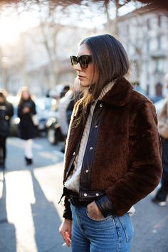 fur bomber The Sartorialist, Look Adidas, Estilo Indie, Skandinavian Fashion, Looks Street Style, Street Style Inspiration, 가을 패션, Winter Looks